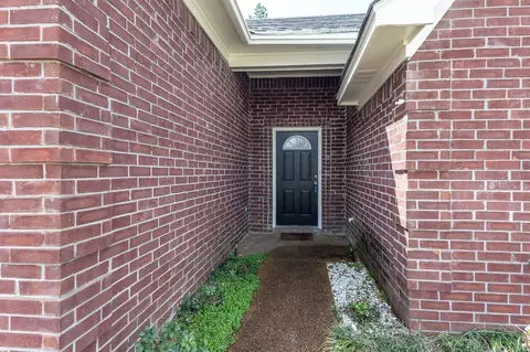 5583 Blocker St, Olive Branch, MS 38654 photo 4