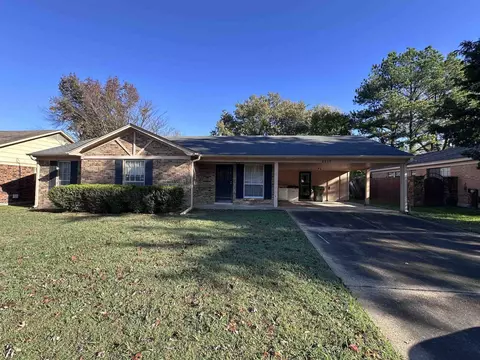 7086 Hillshire Dr, Memphis, TN 38133