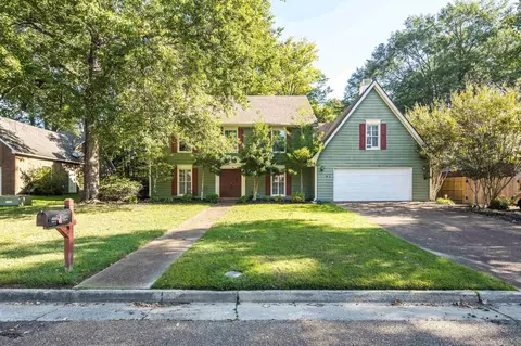 8162 E Walnut Creek Rd, Cordova, TN 38018