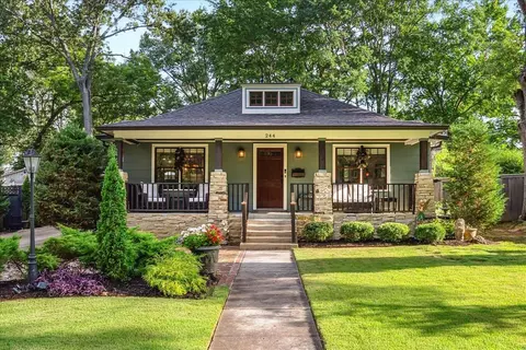 244 W College St, Collierville, TN 38017
