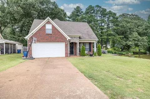 8138 Woodson Dr, Olive Branch, MS 38654