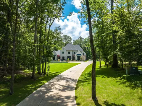 10625 Curtman Dr, Eads, TN 38028
