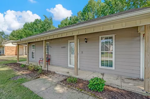 10499 Kristen Dr, Olive Branch, MS 38654