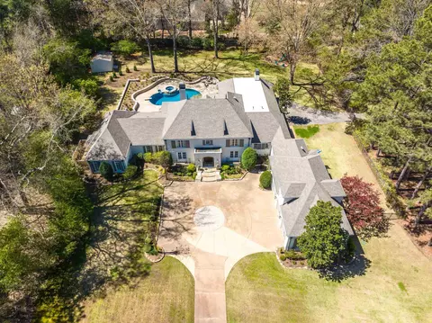 2255 Duntreath Rd, Germantown, TN 38139