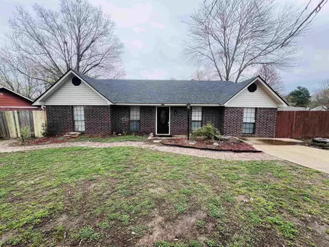 6270 Collinwood Rd, Horn Lake, MS 38637