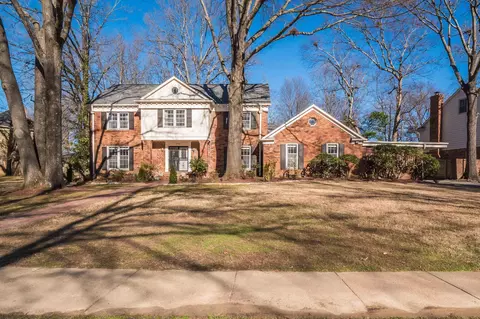 2290 Thornwood Ln, Memphis, TN 38119
