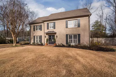 2117 Hundred Oaks Cv, Germantown, TN 38139