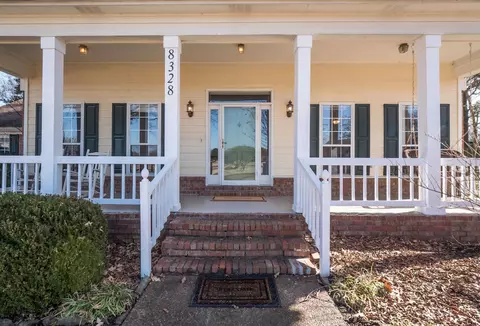 8328 Montrose Dr, Olive Branch, MS 38654