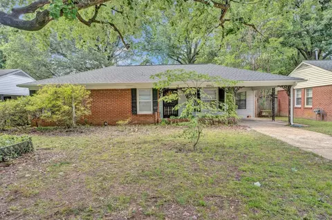 4446 Helene Rd, Memphis, TN 38117