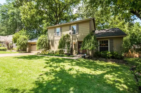 2529 Cedar Ridge Dr, Germantown, TN 38138