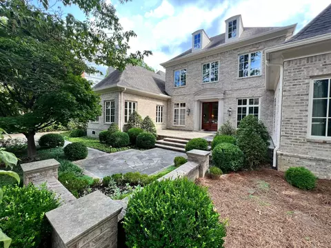 6531 Green Shadows Ln, Memphis, TN 38119