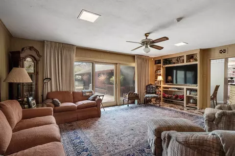 106 E Cherry Dr, Memphis, TN 38117 photo 8