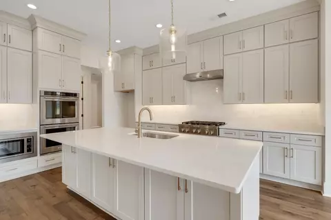 10145 Nighthawk Cv, Collierville, TN 38017 photo 6