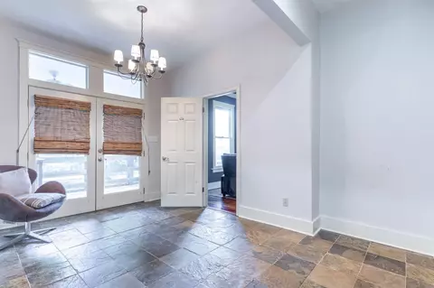 2076 Cowden Ave, Memphis, TN 38104 photo 13