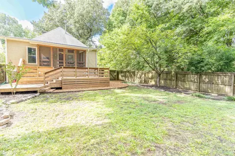 2076 Cowden Ave, Memphis, TN 38104 photo 25