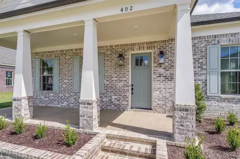 402 Nuthatch Dr, Collierville, TN 38017 photo 3