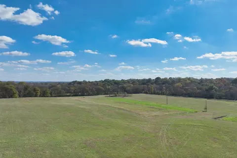 6 Deshea Creek Rd, Gallatin, TN 37066