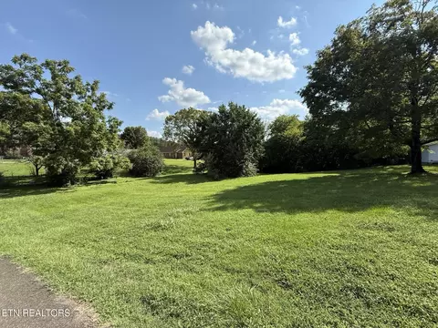 5029 NE Fowler Ln, Knoxville, TN 37918