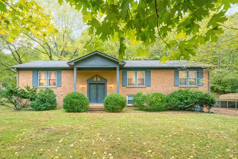 1326 Holly Tree Gap Rd, Brentwood, TN 37027