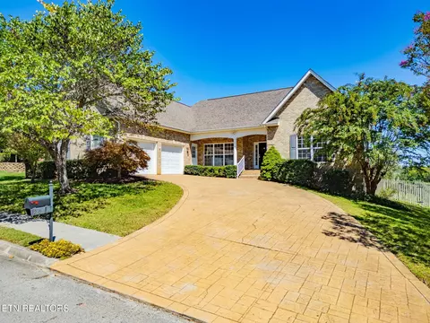 2612 Berringer Station Ln, Knoxville, TN 37932