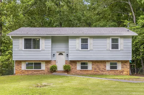 175 Phillips Dr NE, Cleveland, TN 37312