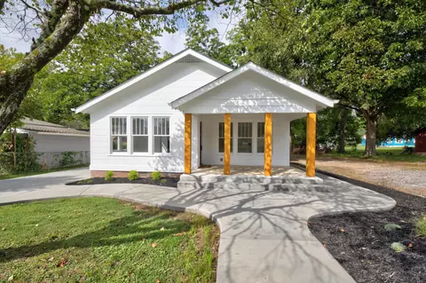 1303 Prater Rd, Chattanooga, TN 37421
