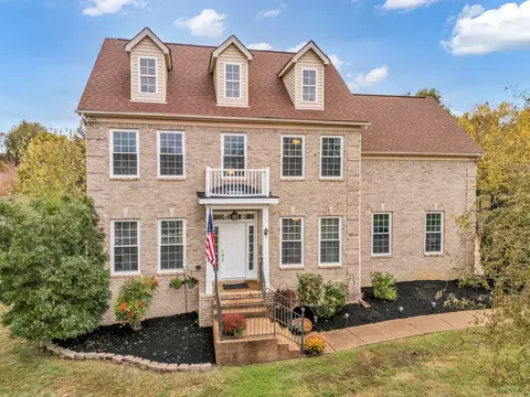 1017 Kellyn Ln, Hendersonville, TN 37075