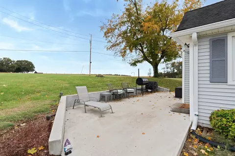 Exterior - 5867 Borthick Rd, Springfield, TN 37172 photo 3 of 6