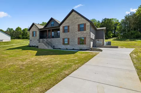 475 Bridle Path, Hartsville, TN 37074
