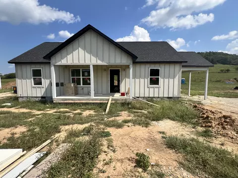 9730 Campbellsville Rd, Pulaski, TN 38478