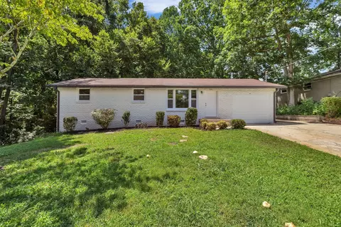 208 Lakeshore Dr, Mcminnville, TN 37110