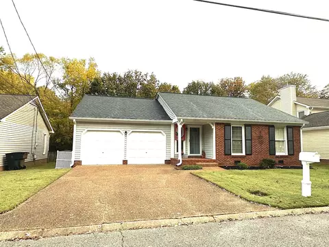 4932 Yorkshire Rd, Nashville, TN 37211