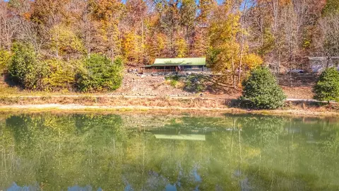 999 Rainbow Lake Rd, Waynesboro, TN 38485