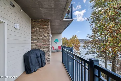 Exterior - 112 Sandpiper Ln, Bean Station, TN 37708 photo 3 of 6