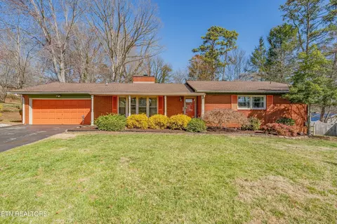 4105 Westgate Dr, Knoxville, TN 37921