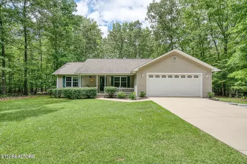 433 Blackfoot Dr, Crossville, TN 38572