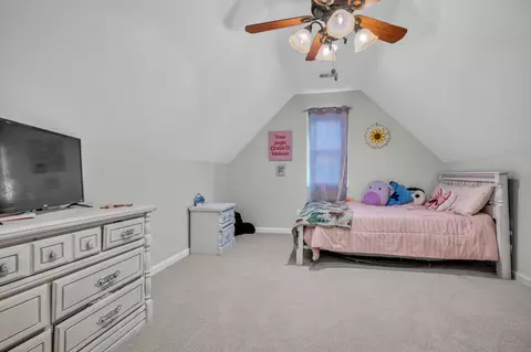 Bedroom - 835 Hicks Rd, Dickson, TN 37055 photo 3 of 6