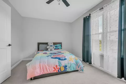 Bedroom - 835 Hicks Rd, Dickson, TN 37055 photo 6 of 6