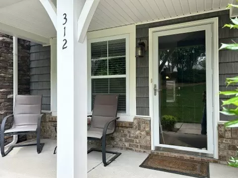 312 Mapleton Aly, Hermitage, TN 37076 photo 3