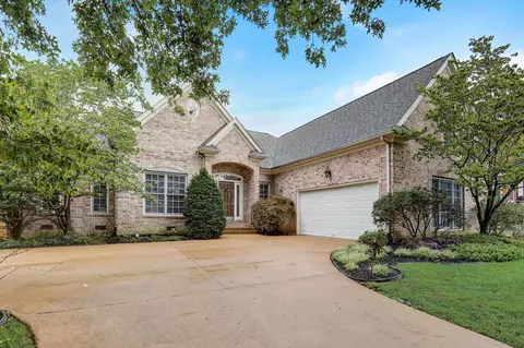 4565 Winfield Dr, Nashville, TN 37211