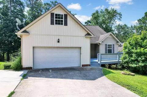 1818 Millard Rd, Soddy Daisy, TN 37379