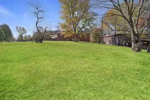 Exterior - 5433 Marion Rd, Cunningham, TN 37052 photo 5 of 8