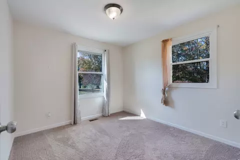 Bedroom - 5433 Marion Rd, Cunningham, TN 37052 photo 3 of 4