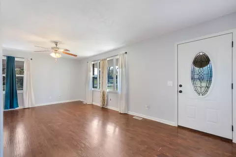 Living - 5433 Marion Rd, Cunningham, TN 37052 photo 1 of 4