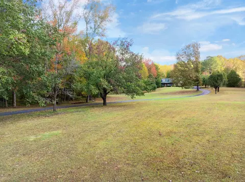 701 Deep Gap Rd, Jackson, TN 38301 photo 4