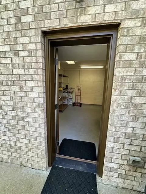 Entry Way - 329 Cayce Dr, Springfield, TN 37172 photo 7 of 7