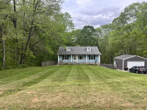 3175 York Landing Rd, Woodlawn, TN 37191