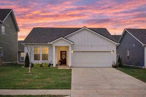 5193 Cothron Dr, White House, TN 37188