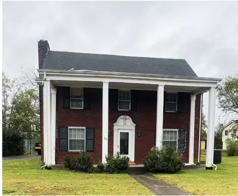 220 Cumberland Dr, Lebanon, TN 37087