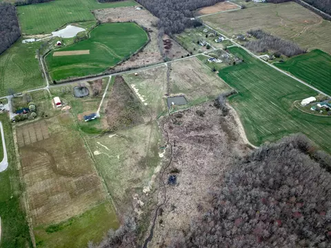 View/Area - 0 Chester Rd, Cedar Hill, TN 37032 photo 6 of 12